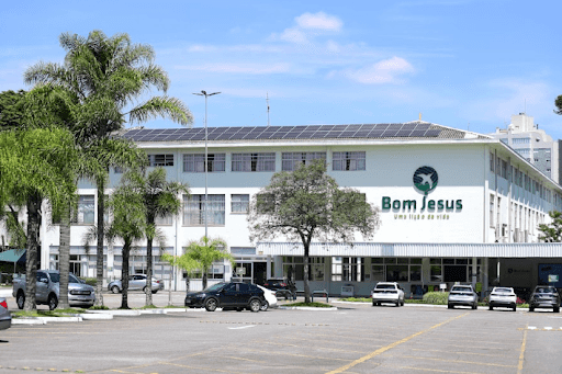 Fachada da unidade Colégio Bom Jesus Nossa Senhora de Lourdes