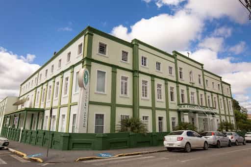 Fachada da unidade Colégio Bom Jesus São José