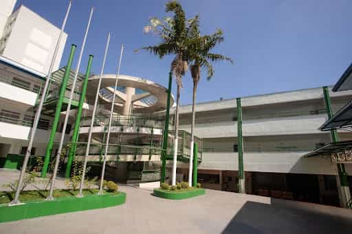 Fachada da unidade Colégio Bom Jesus São José